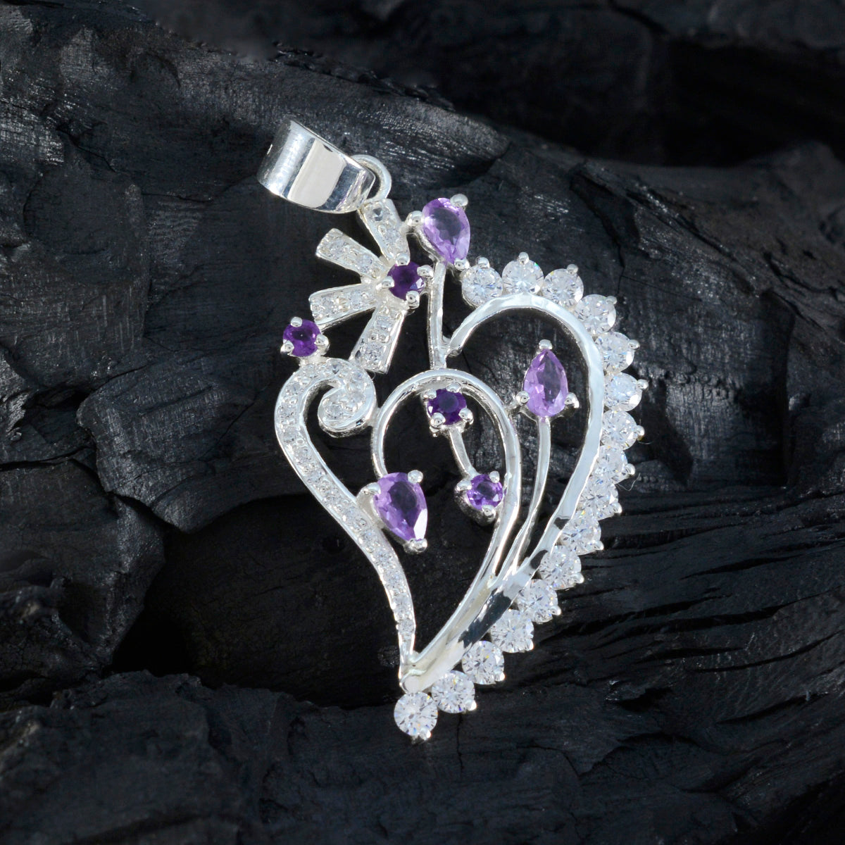 Riyo Comely Gems Multi Facettierter Silberanhänger mit violettem Amethyst, Geschenk zur Verlobung