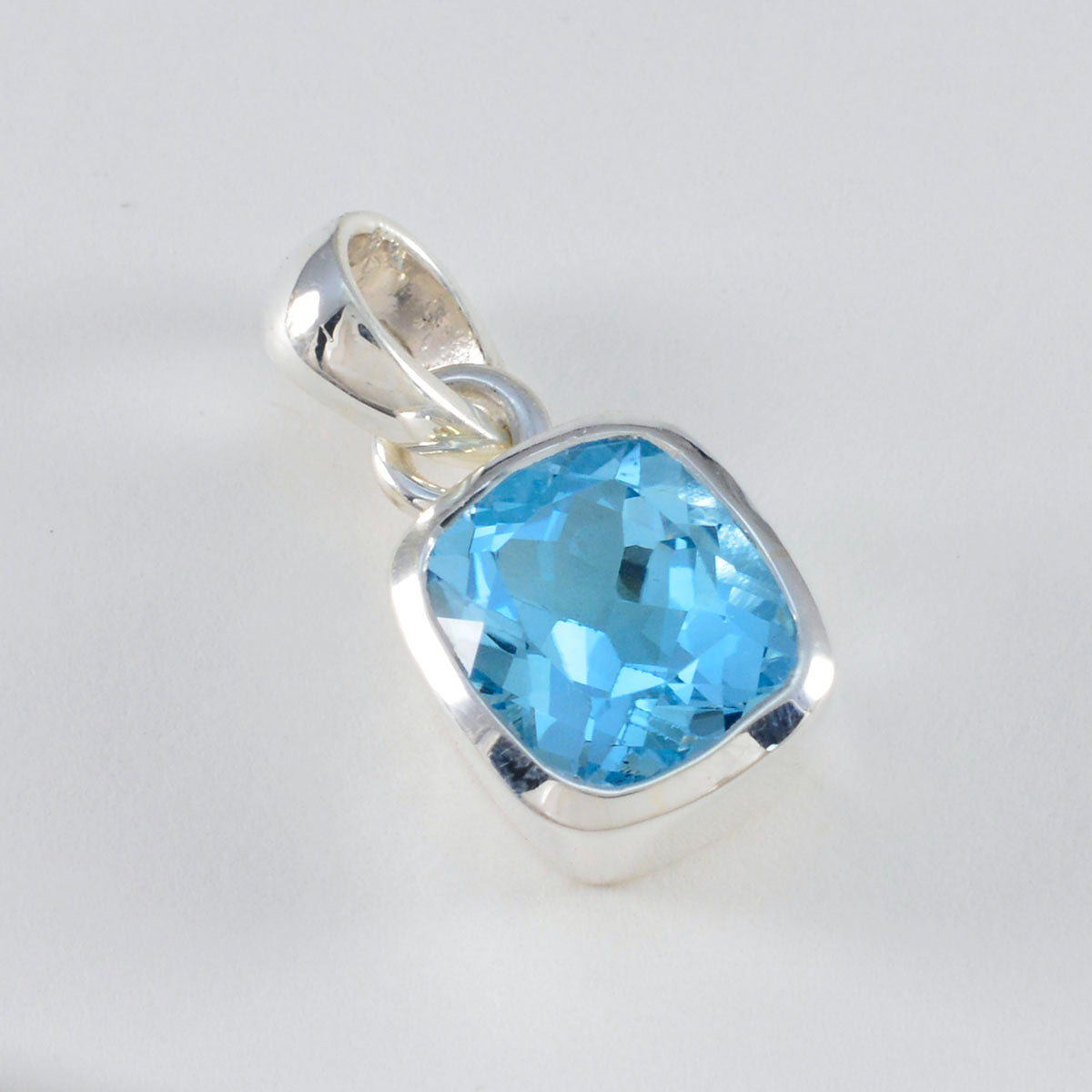 Riyo Knockout Gems Octagon Faceted Blue Blue Topaz Silver Pendant Gift For Sister