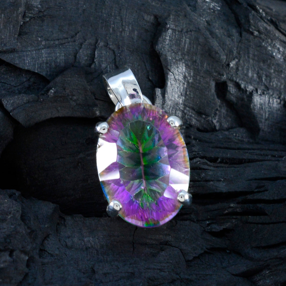 Riyo fit gems ovale à facettes multicolore quartz mystique pendentif en argent cadeau pour femme