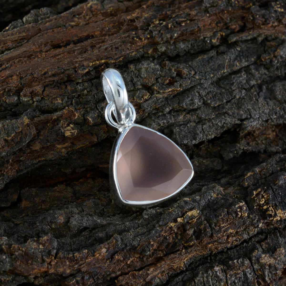 Riyo Elegant Gems Trillion Faceted Pink Rose Quartz Silver Pendant Gift For Boxing Day