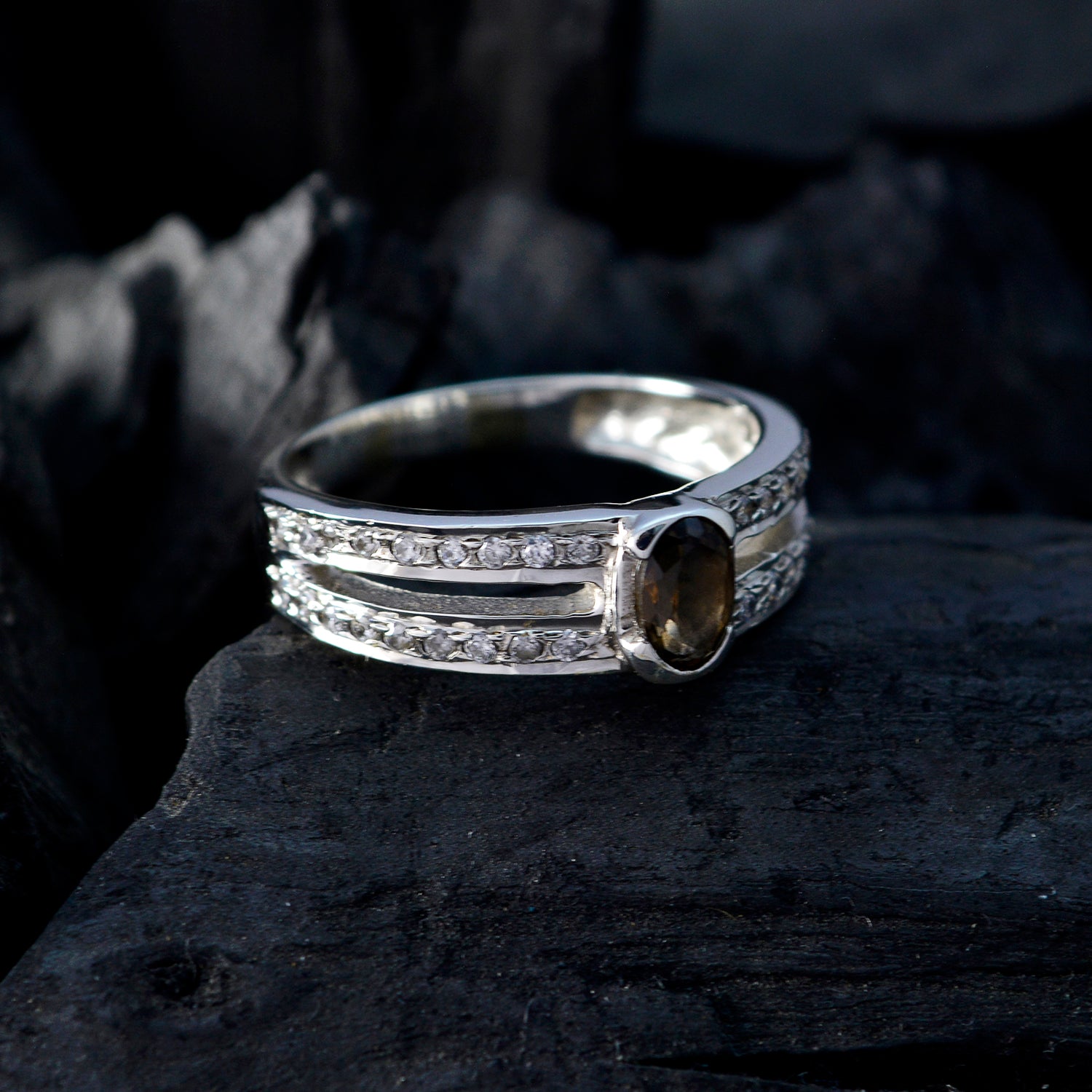 Riyo venta al por mayor de piedras preciosas de cuarzo ahumado anillo de plata 925 joyería de la suerte