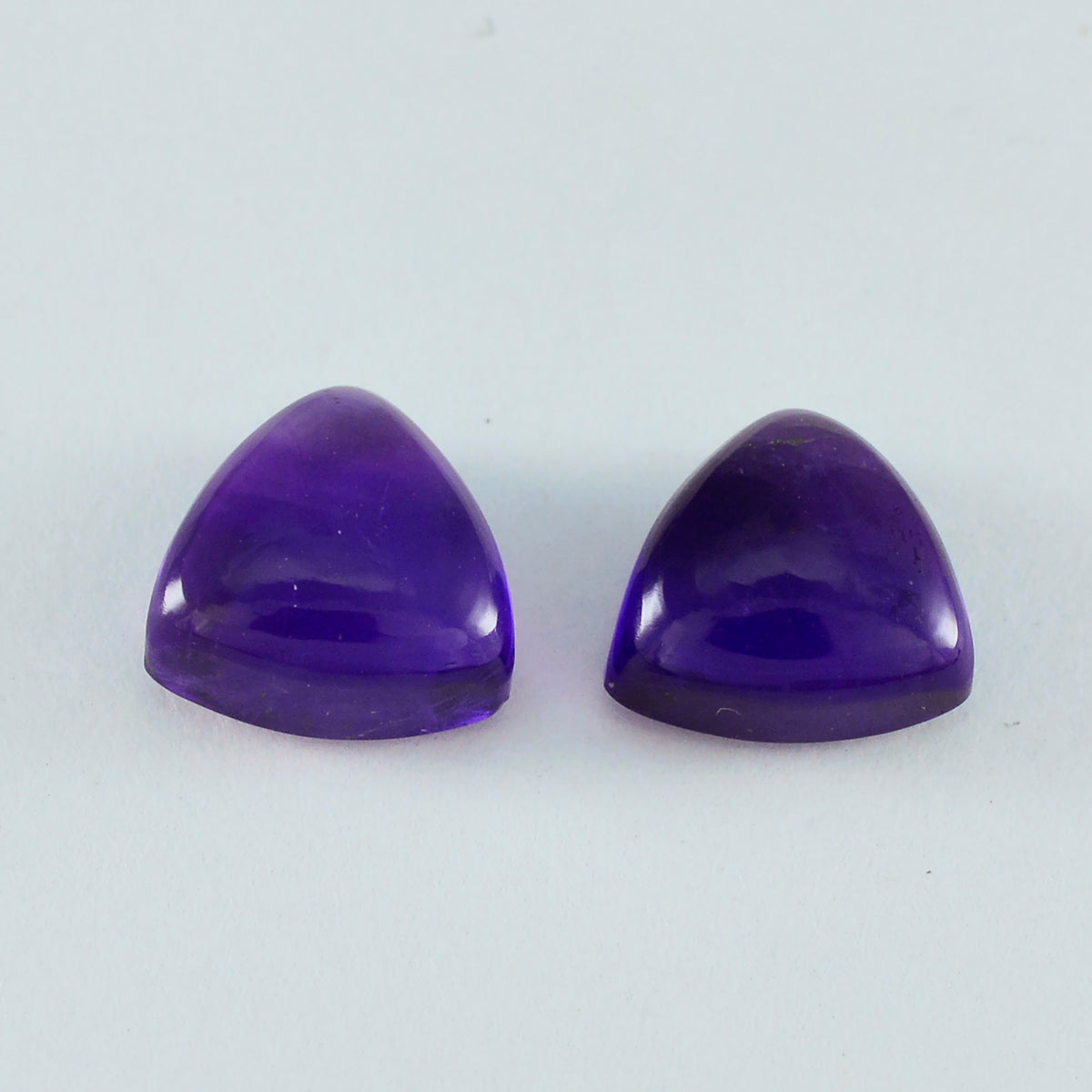 Riyogems 1 Stück violetter Amethyst-Cabochon, 12 x 12 mm, Trillionenform, Edelstein in Schönheitsqualität