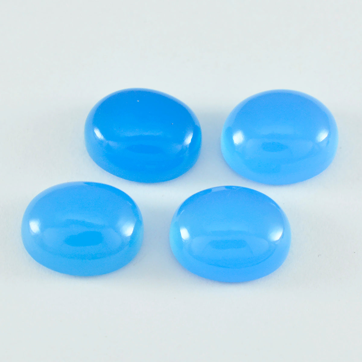 Riyogems 1 Stück blauer Chalcedon-Cabochon, 6 x 8 mm, ovale Form, wunderbarer, hochwertiger, loser Edelstein
