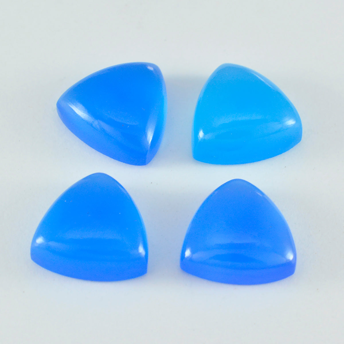 Riyogems 1 Stück blauer Chalcedon-Cabochon, 10 x 10 mm, Trillionenform, ein hochwertiger Edelstein