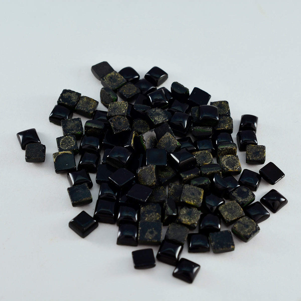 riyogems 1pc cabochon onyx noir 4x4 mm forme carrée jolies pierres précieuses de qualité