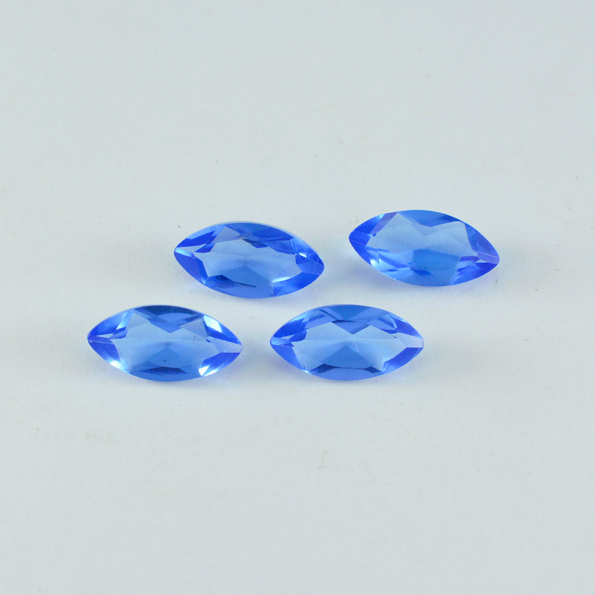 riyogems 1pc ブルー サファイア CZ ファセット 8x16 mm マーキス シェイプ 驚くべき品質の石