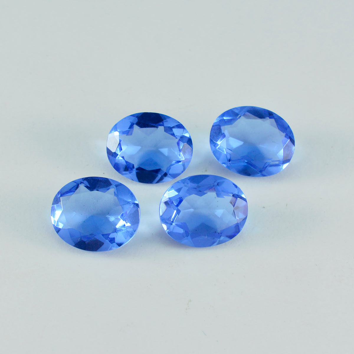 Riyogems 1pc saphir bleu cz facettes 10x12mm forme ovale belle qualité gemme en vrac