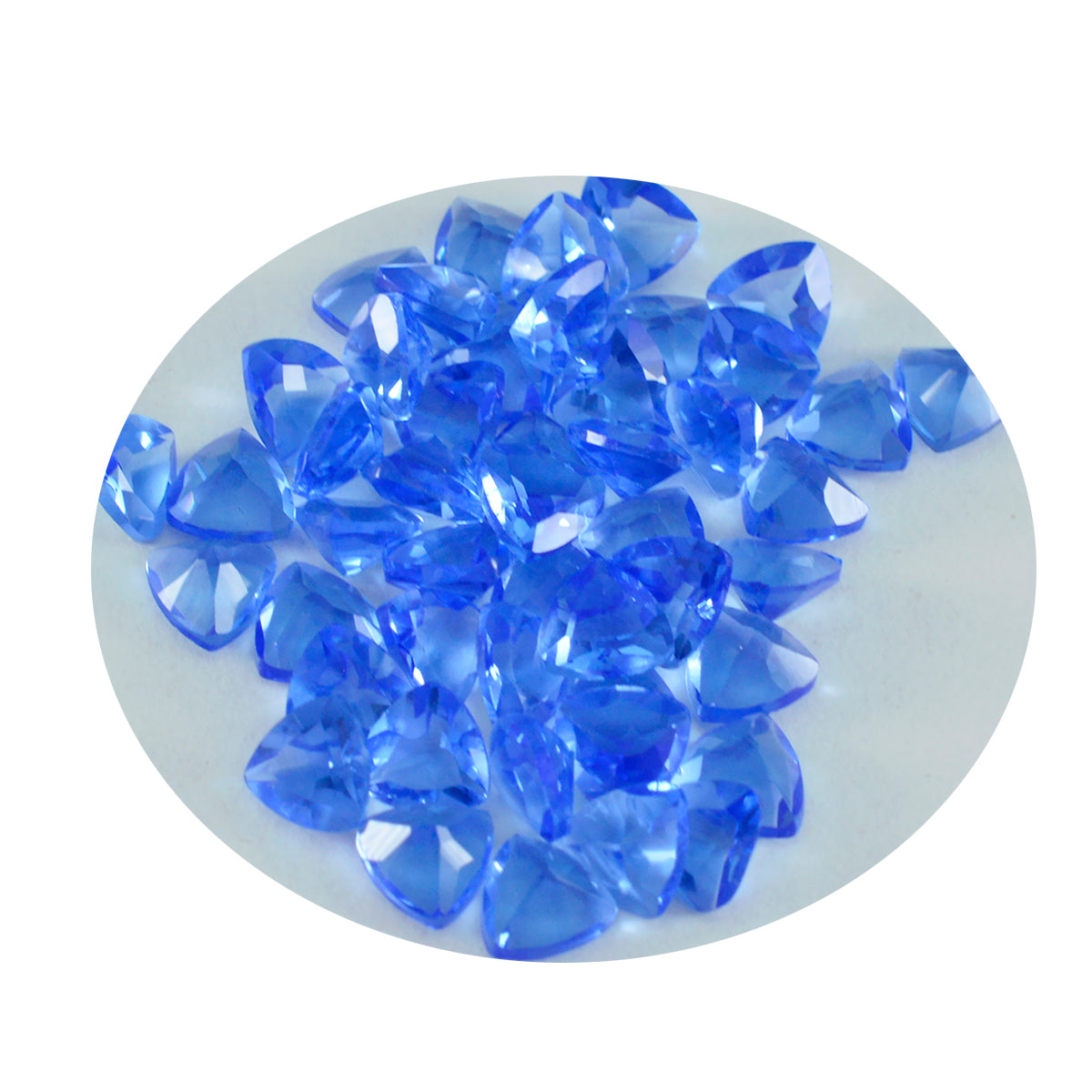 Riyogems 1pc saphir bleu cz facettes 5x5mm forme trillion grande qualité pierre précieuse en vrac