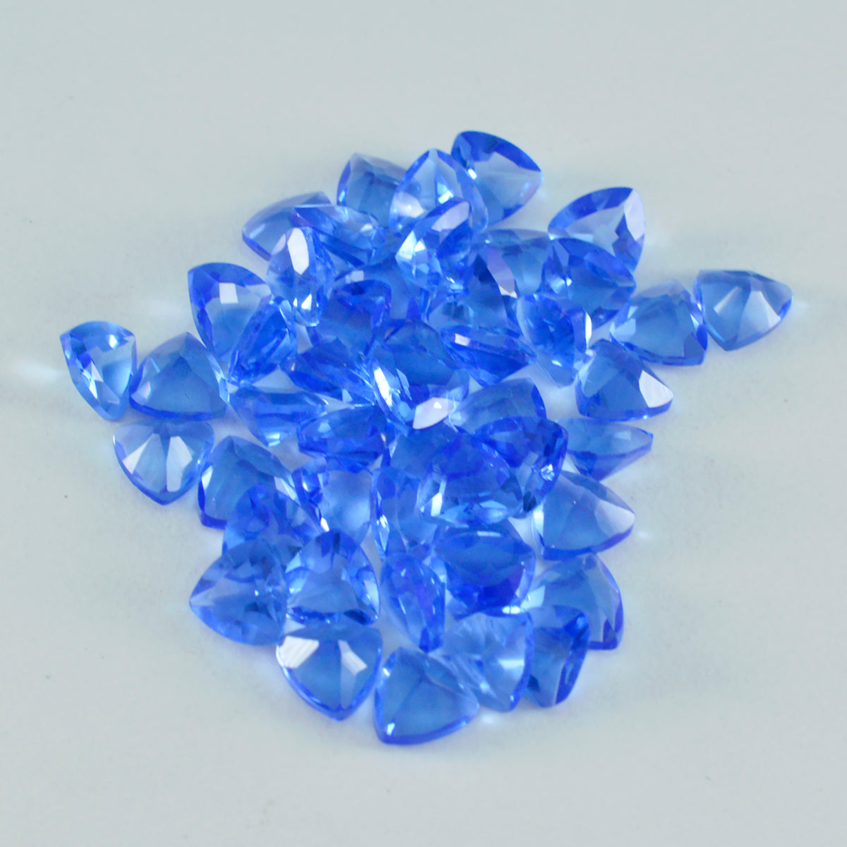 riyogems 1pc zaffiro blu cz sfaccettato 5x5 mm forma trilione gemma sciolta di grande qualità