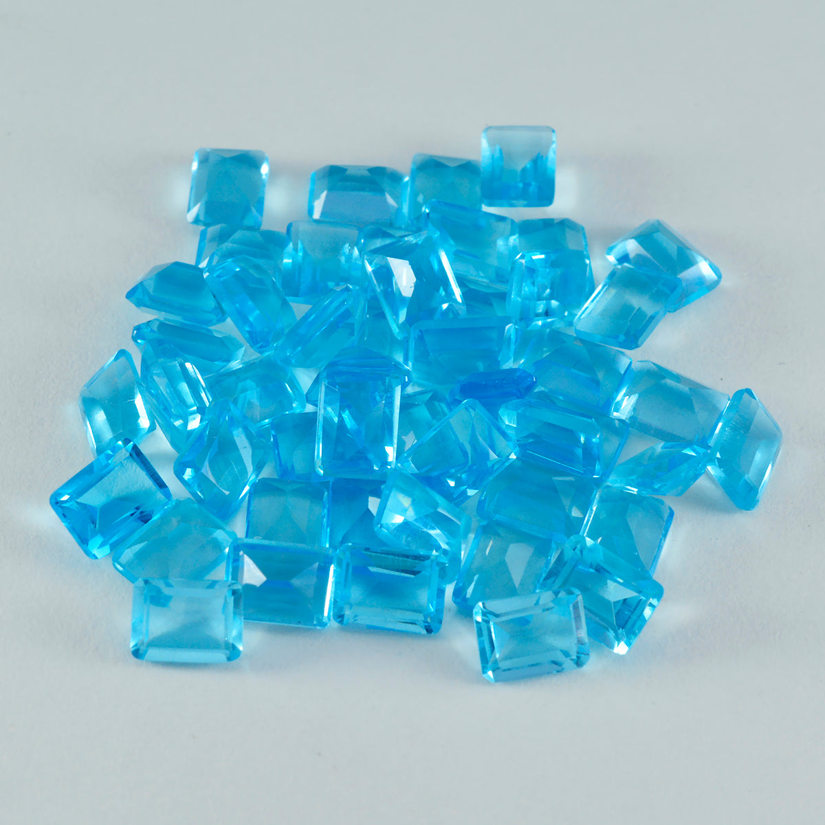 Riyogems 1PC Blue Topaz CZ gefacetteerd 6x8 mm achthoekige vorm A+1 kwaliteitssteen