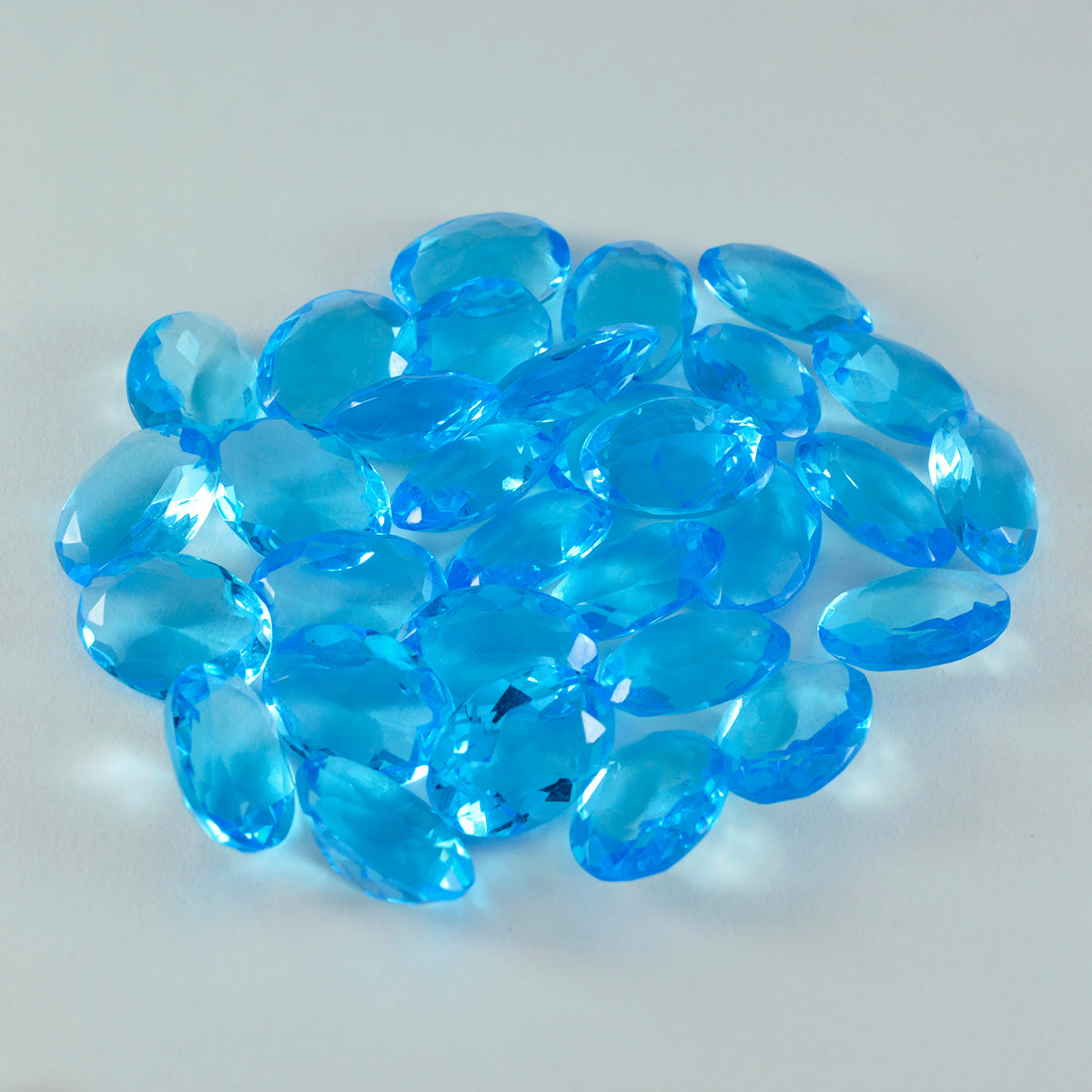 riyogems 1pc ブルー トパーズ CZ ファセット 8x10 mm 楕円形の魅力的な品質のルース宝石