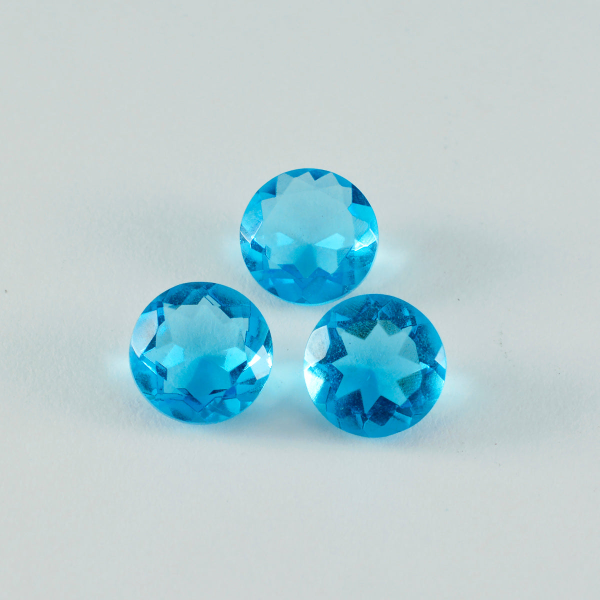 Riyogems 1PC Blue Topaz CZ Faceted 15x15 mm Round Shape Good Quality Loose Stone