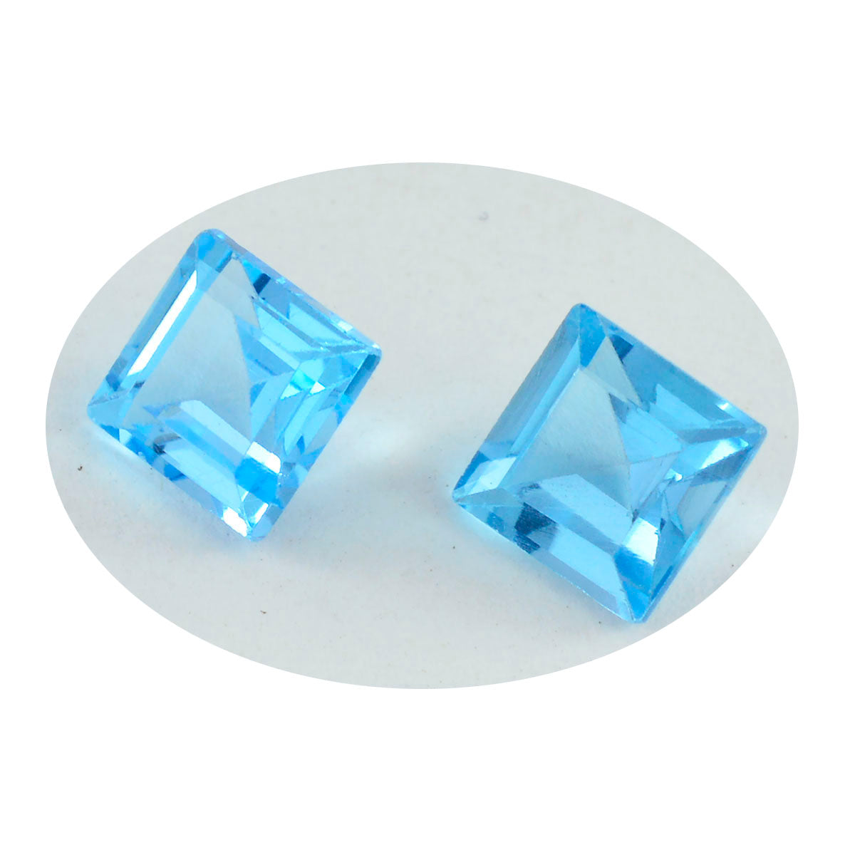 Riyogems 1PC echte blauwe topaas gefacetteerd 10x10 mm vierkante vorm knappe kwaliteit losse steen