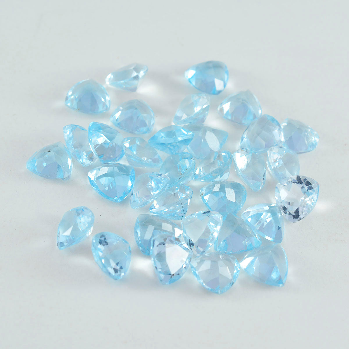 riyogems 1pc リアル ブルー トパーズ ファセット 5x5 mm 兆形状の驚くべき品質の宝石