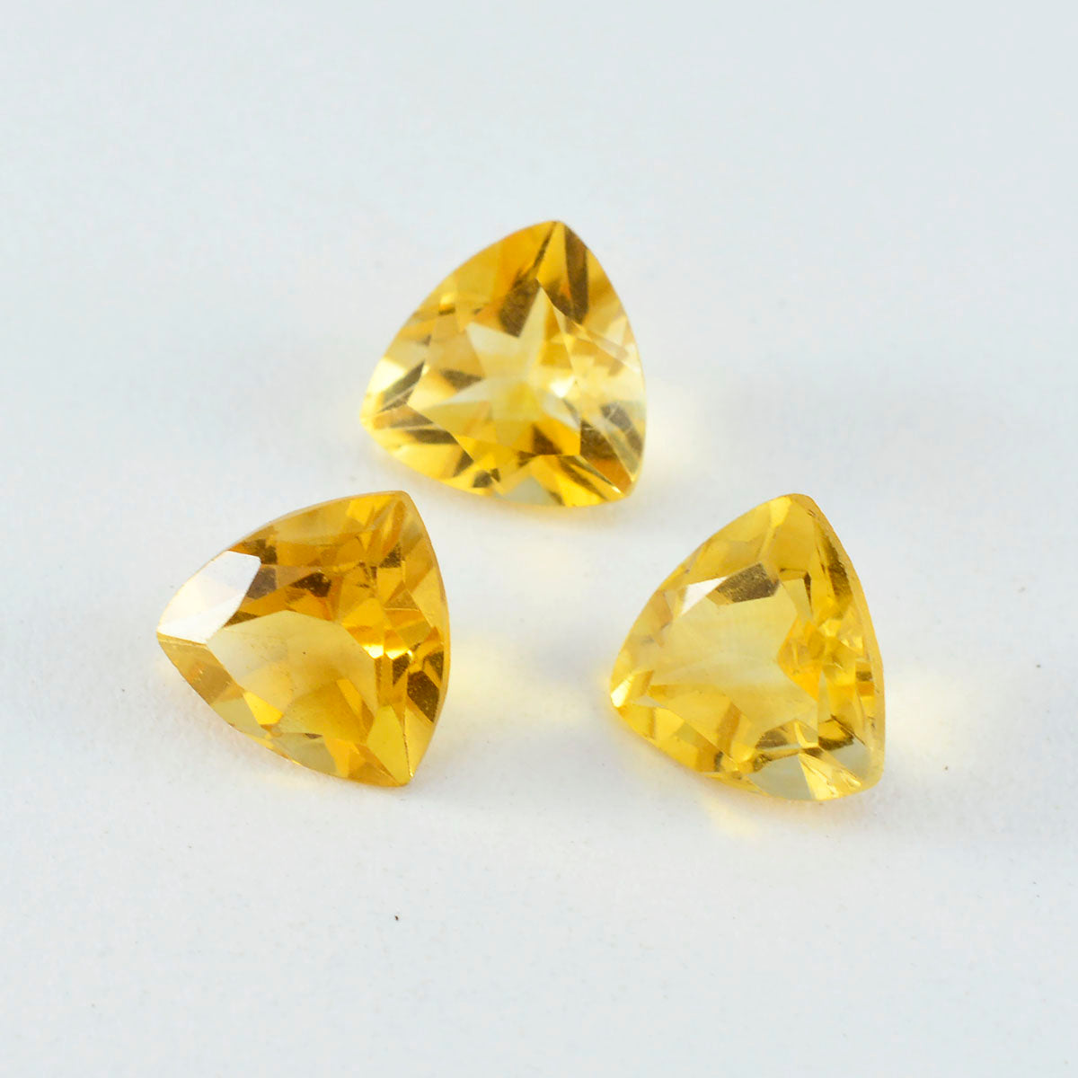 Riyogems 1PC Genuine Yellow Citrine Faceted 9x9 mm Trillion Shape fantastic Quality Loose Stone
