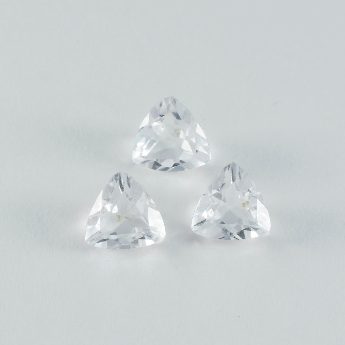 riyogems 1pc cristallo bianco quarzo sfaccettato 14x14 mm trilione forma pietra di qualità aaa