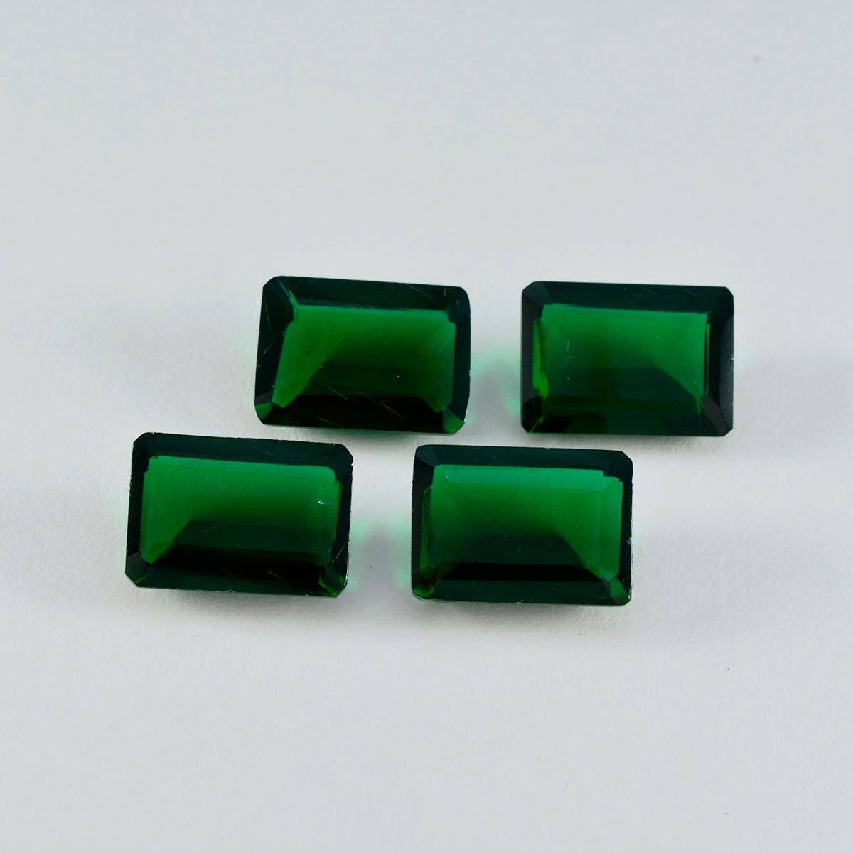 riyogems 1 st grön smaragd cz fasetterad 10x12 mm oktagonform stilig kvalitetsädelsten
