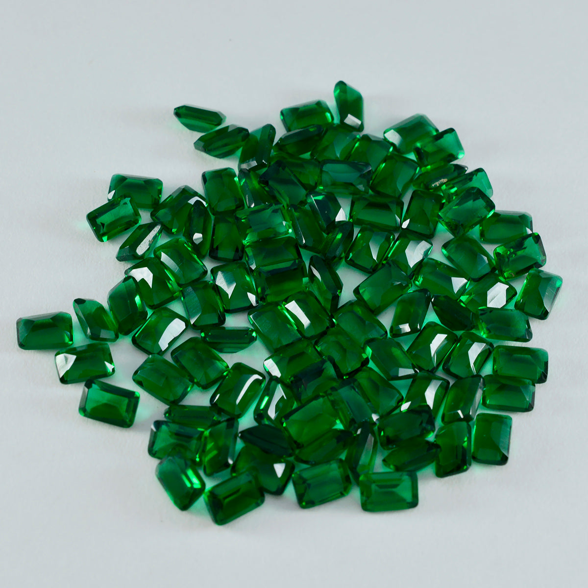 Riyogems 1 pièce émeraude verte cz à facettes 3x5mm forme octogonale a + 1 pierre précieuse en vrac de qualité