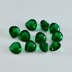 Riyogems 1pc vert émeraude cz facettes 4x4mm forme de coeur excellente qualité pierre en vrac