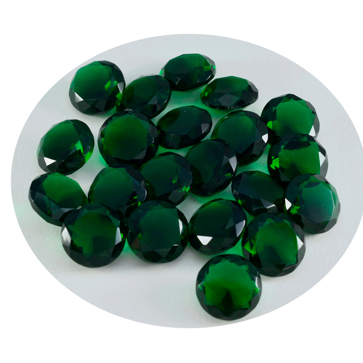 Riyogems 1 Stück grüner Smaragd, CZ, facettiert, 10 x 10 mm, runde Form, A+1-Qualität, loser Stein