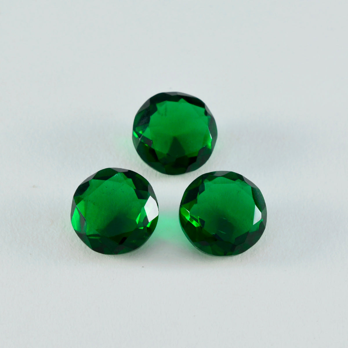 Riyogems 1PC Green Emerald CZ Faceted 12x12 mm Round Shape Good Quality Gem