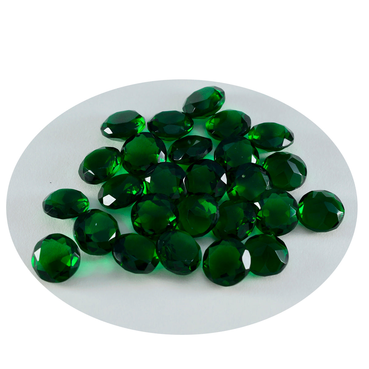 Riyogems 1 Stück grüner Smaragd mit CZ, facettiert, 4 x 4 mm, runde Form, Edelstein von erstaunlicher Qualität