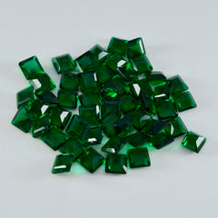 Riyogems 1pc vert émeraude cz facettes 5x5mm forme carrée belle qualité pierre en vrac