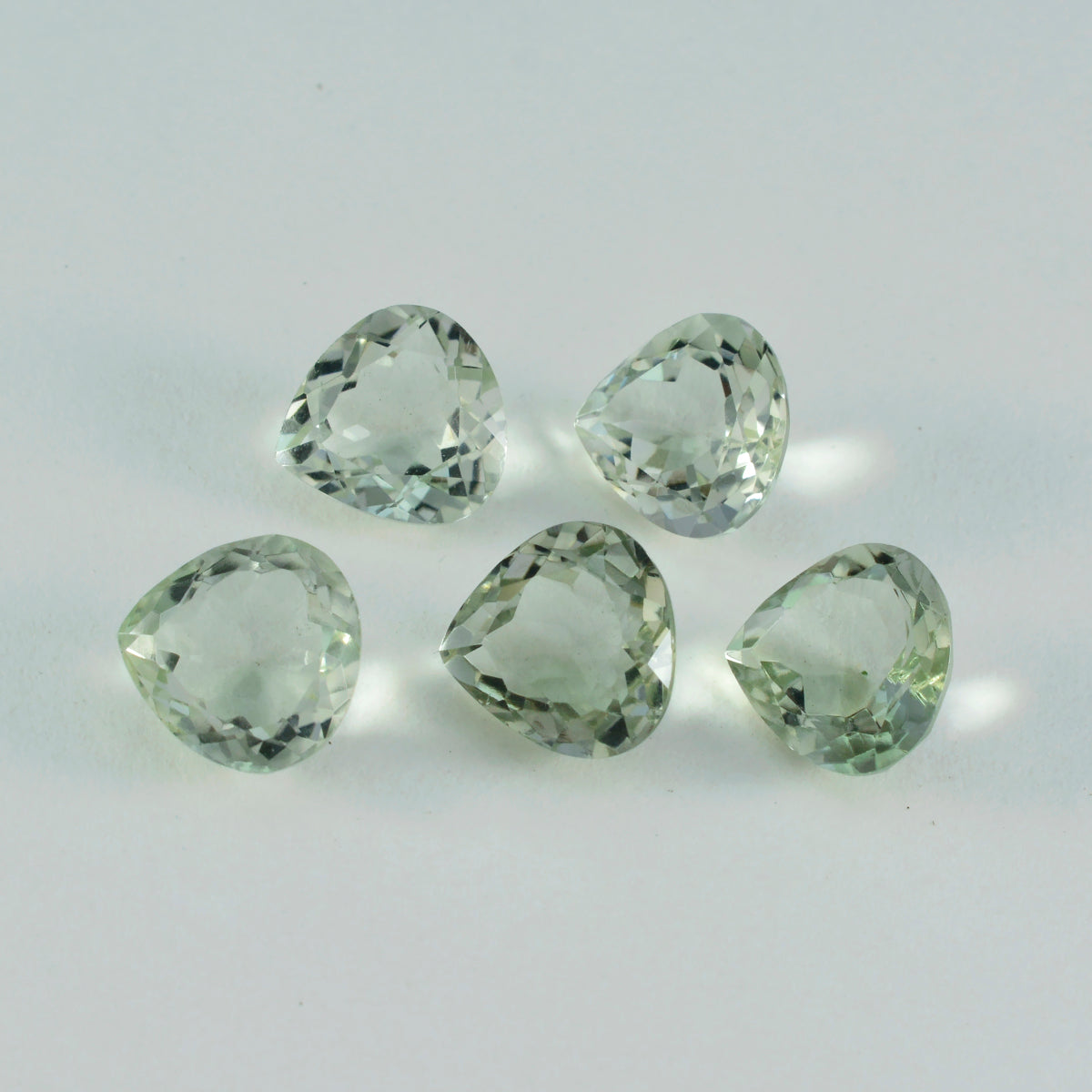 riyogems 1pc グリーン アメジスト ファセット 14x14 mm ハート形の魅力的な品質のルース宝石