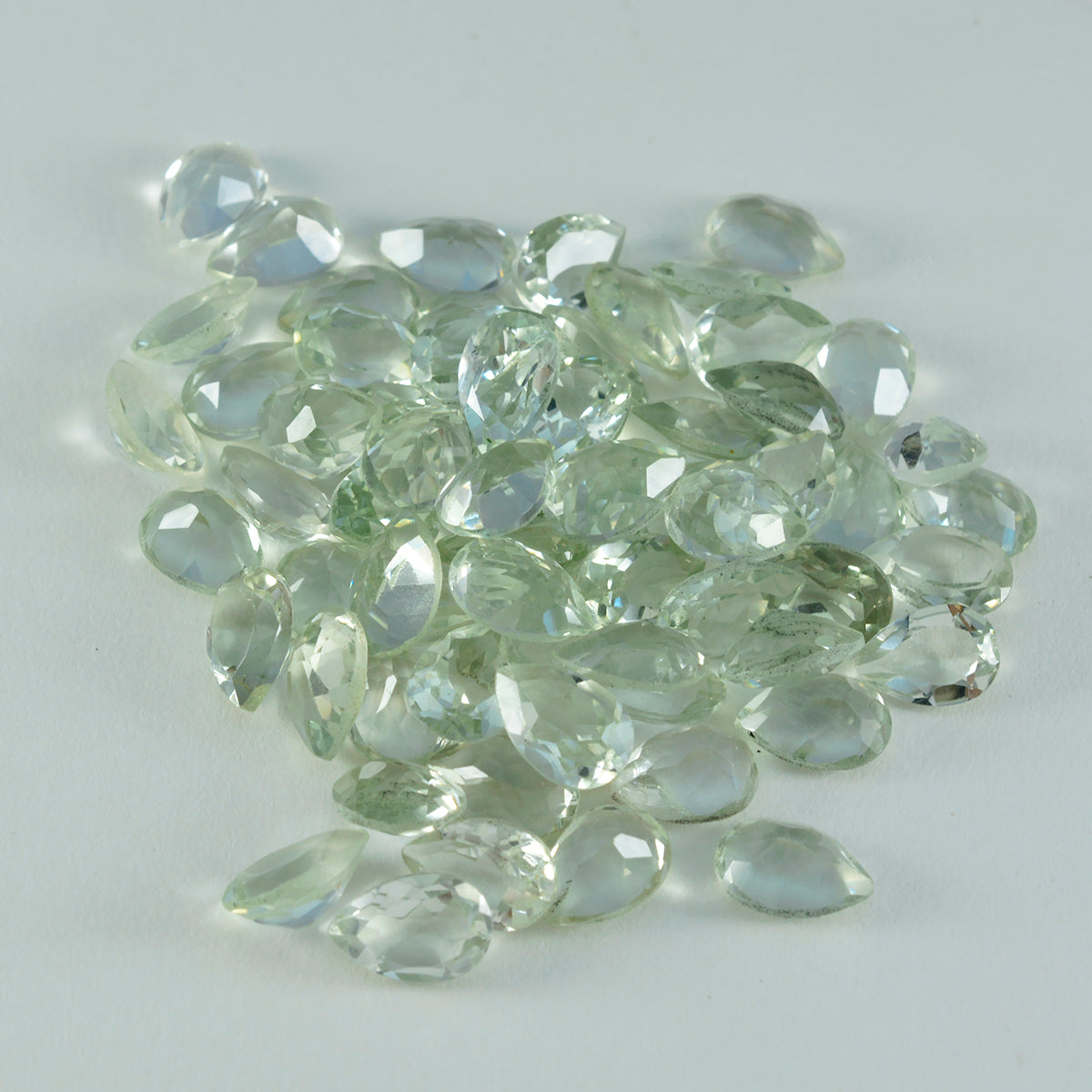 riyogems 1 st grön ametist fasetterad 4x6 mm päronform a+ kvalitet lös pärla