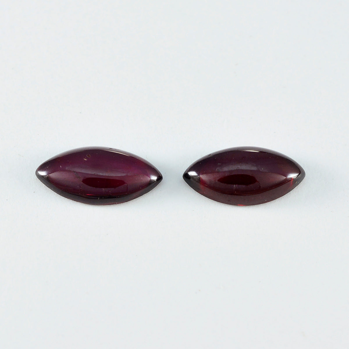 Riyogems 1 Stück roter Granat-Cabochon, 10 x 20 mm, Marquise-Form, hochwertige Edelsteine