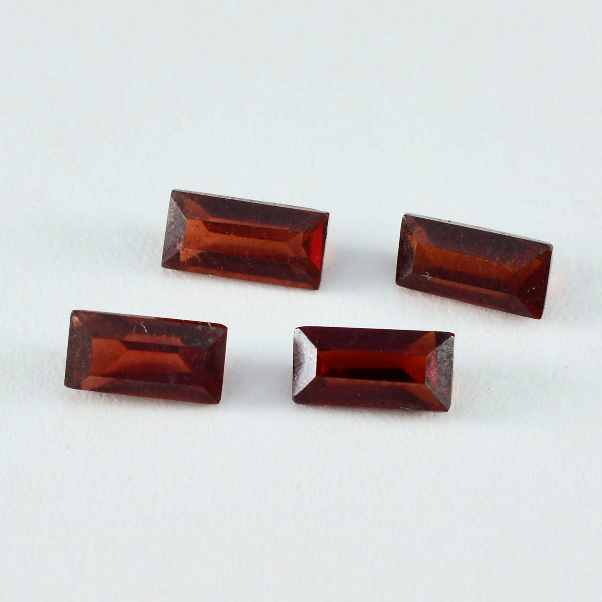 riyogems 1 pezzo di granato rosso naturale sfaccettato 5x10 mm a forma di baguette, gemme sfuse di straordinaria qualità