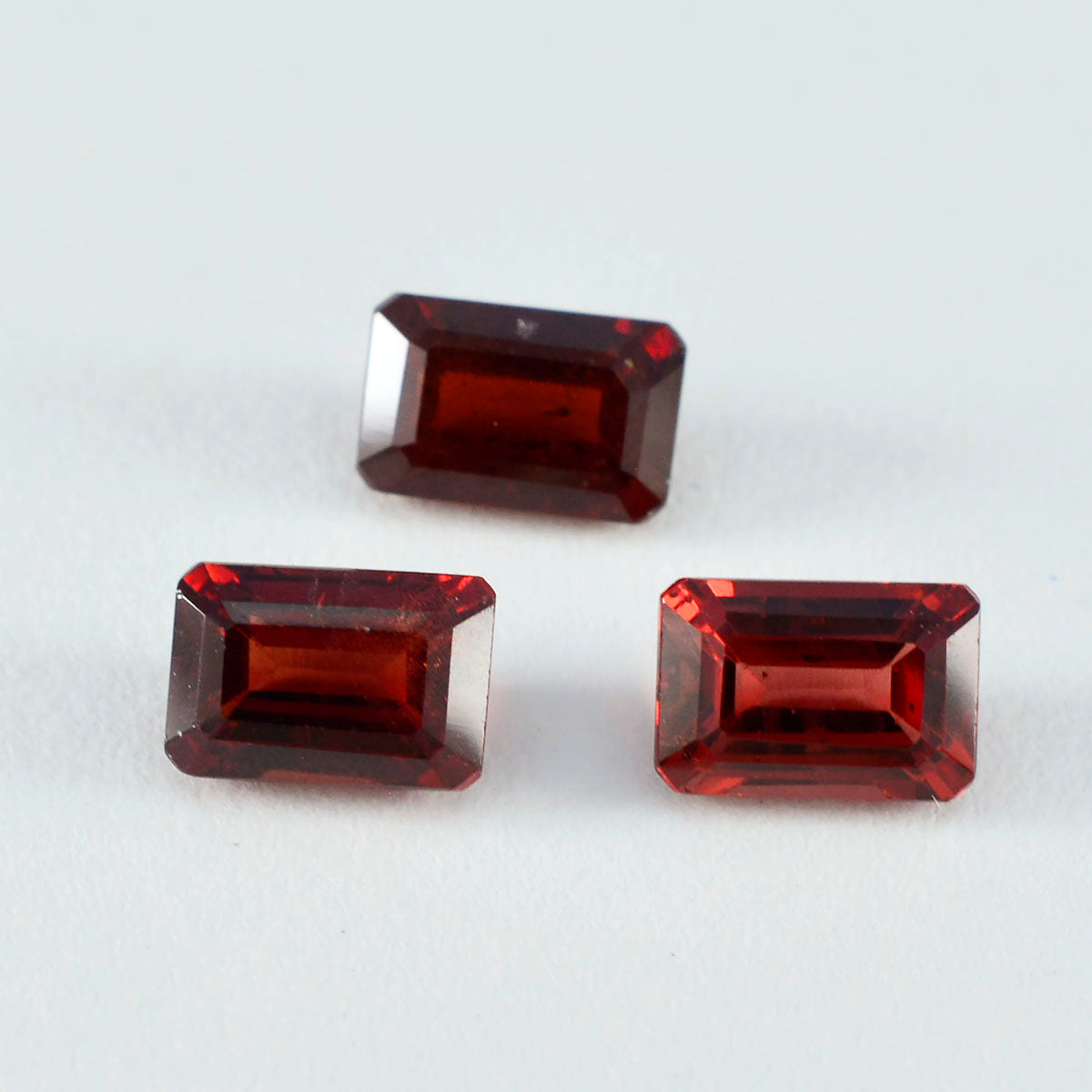 riyogems 1 st naturlig röd granat fasetterad 7x9 mm oktagonform fin kvalitet lös sten