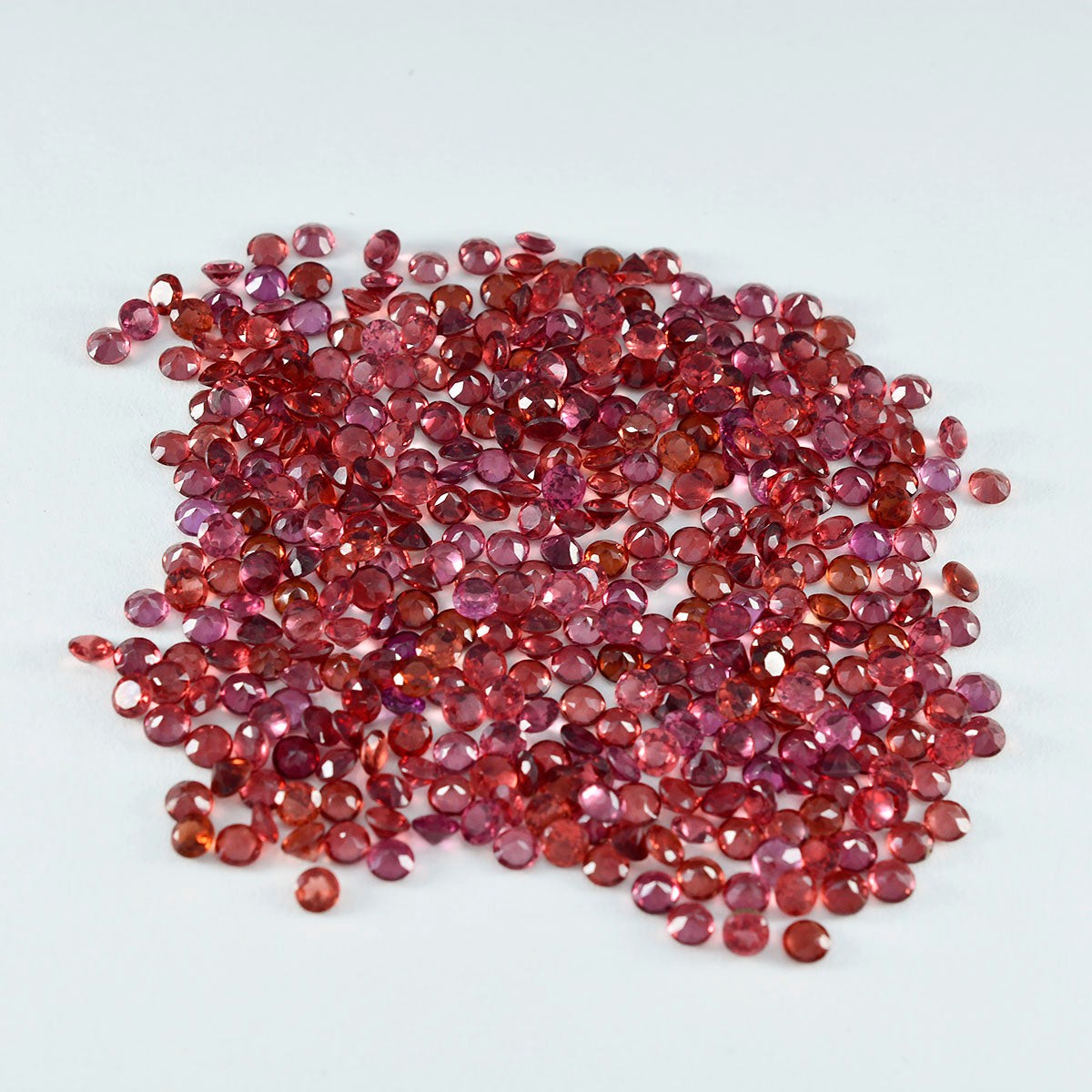 Riyogems 1 pieza de granate rojo natural facetado 4X4 mm forma redonda piedra preciosa de calidad dulce