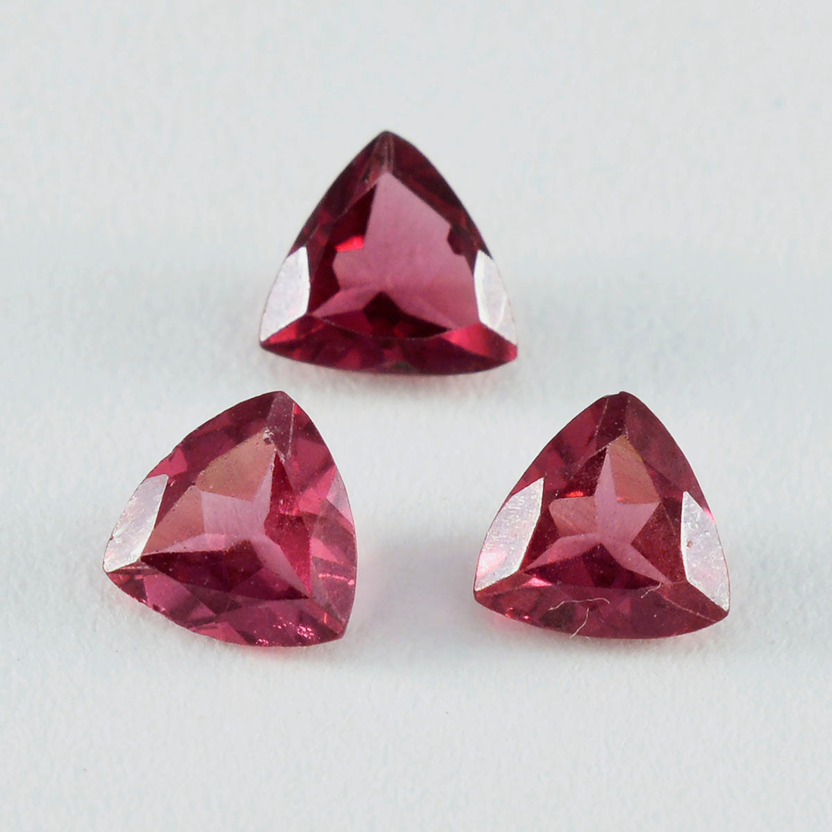 Riyogems 1PC Genuine Red Garnet Faceted 13x13 mm Trillion Shape beauty Quality Gemstone