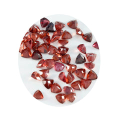 Riyogems 1 pieza de granate rojo natural facetado de 5 x 5 mm con forma de trillón, piedra preciosa de buena calidad