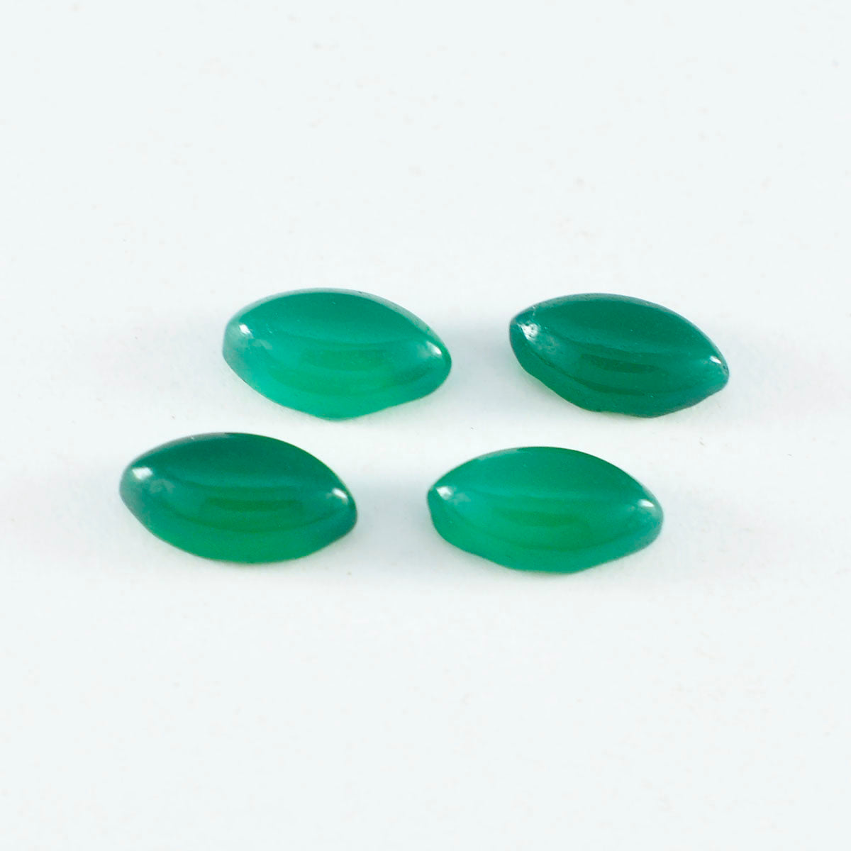riyogems 1pc cabochon onyx vert 8x16 mm forme marquise a+ qualité pierres précieuses en vrac