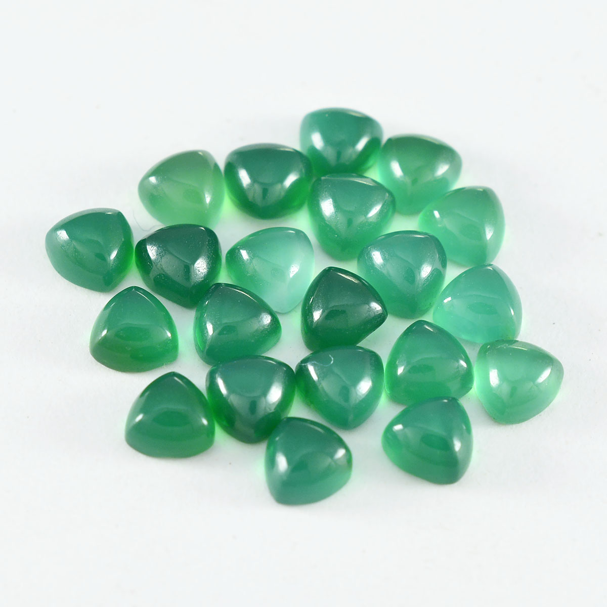 Riyogems 1 Stück grüner Onyx-Cabochon, 5 x 5 mm, Billionenform, wunderschöner Qualitäts-Edelstein