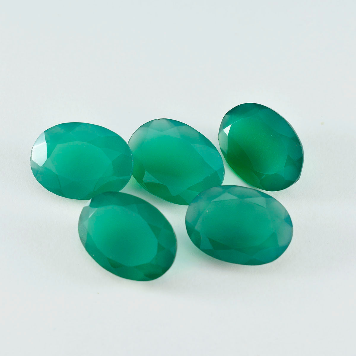riyogems 1pc リアル グリーン オニキス ファセット 12x16 mm 楕円形 甘い品質のルース宝石