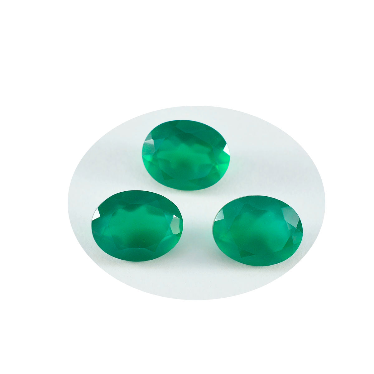 Riyogems 1PC natuurlijke groene onyx gefacetteerd 8x10 mm ovale vorm geweldige kwaliteitsedelstenen