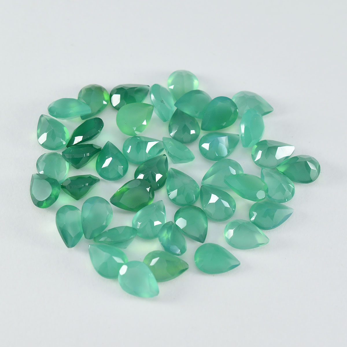 Riyogems 1 pieza de ónix verde Real facetado 5x7mm forma de pera gema de calidad de belleza