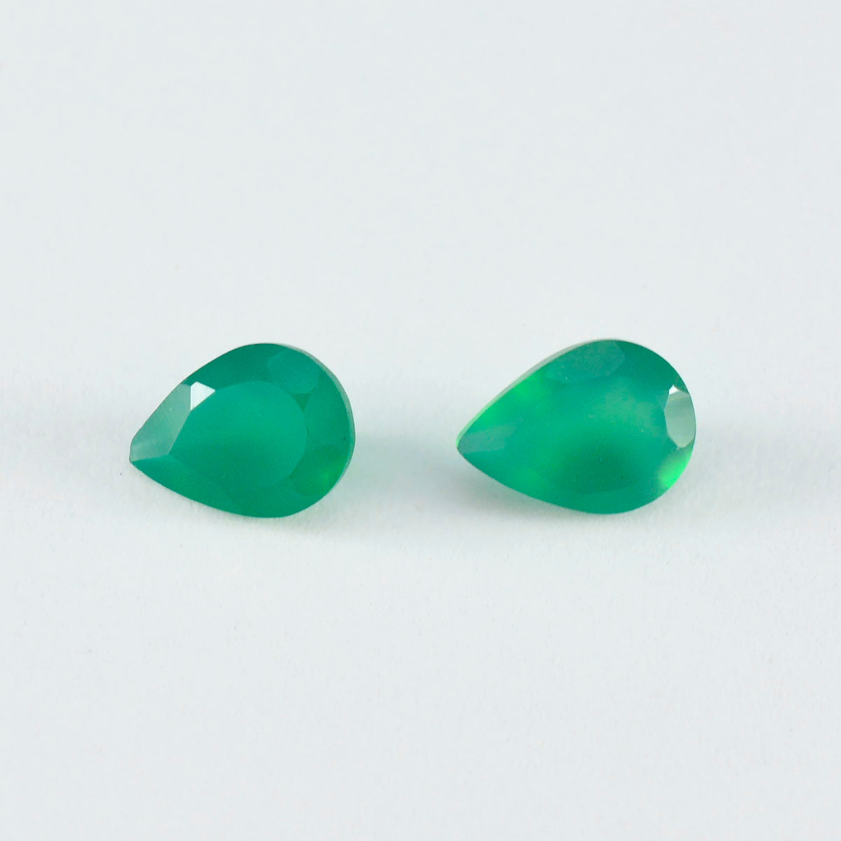 Riyogems 1PC Real Green Onyx Faceted 7x10 mm Pear Shape A Quality Gemstone