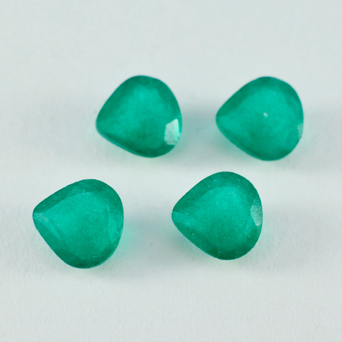 Riyogems 1 Stück echter grüner Jaspis, facettiert, 14 x 14 mm, Herzform, Edelstein von guter Qualität