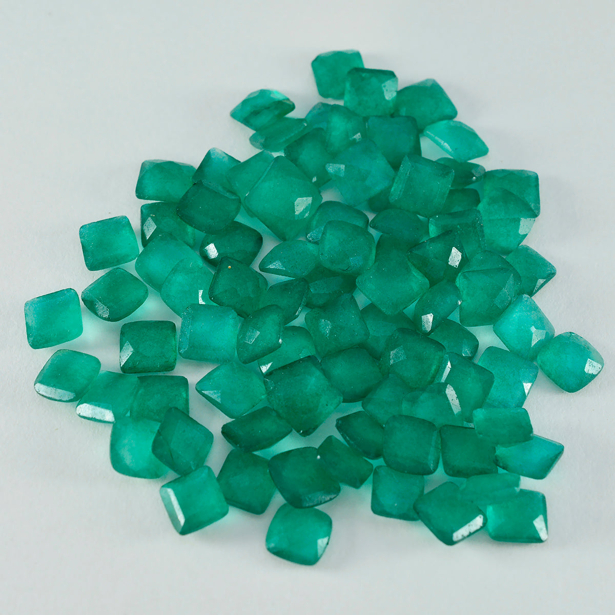riyogems 1pc ナチュラル グリーン ジャスパー ファセット 6x6 mm 正方形の形状の甘い品質の宝石