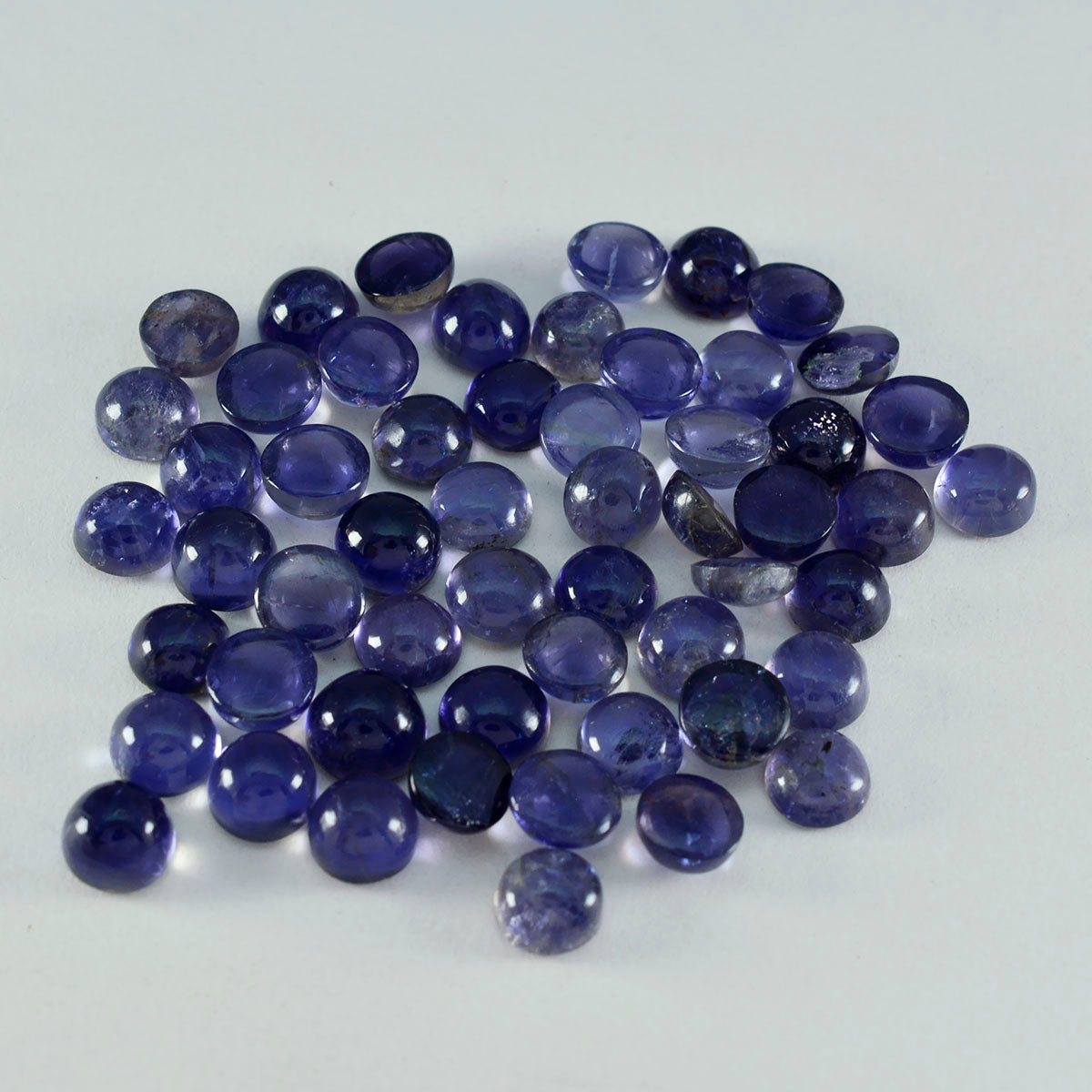 Riyogems 1 cabochon iolite bleu 6x6 mm forme ronde pierre précieuse de qualité aaa