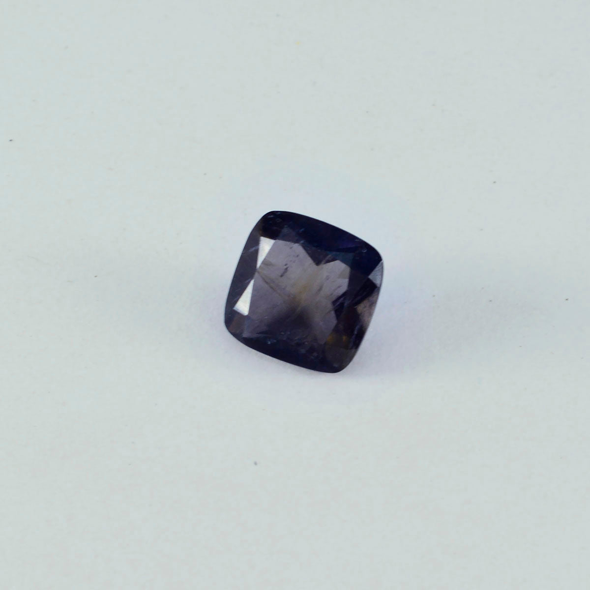 riyogems 1pc ブルー アイオライト ファセット 15x15 mm クッション形状の甘い品質の宝石