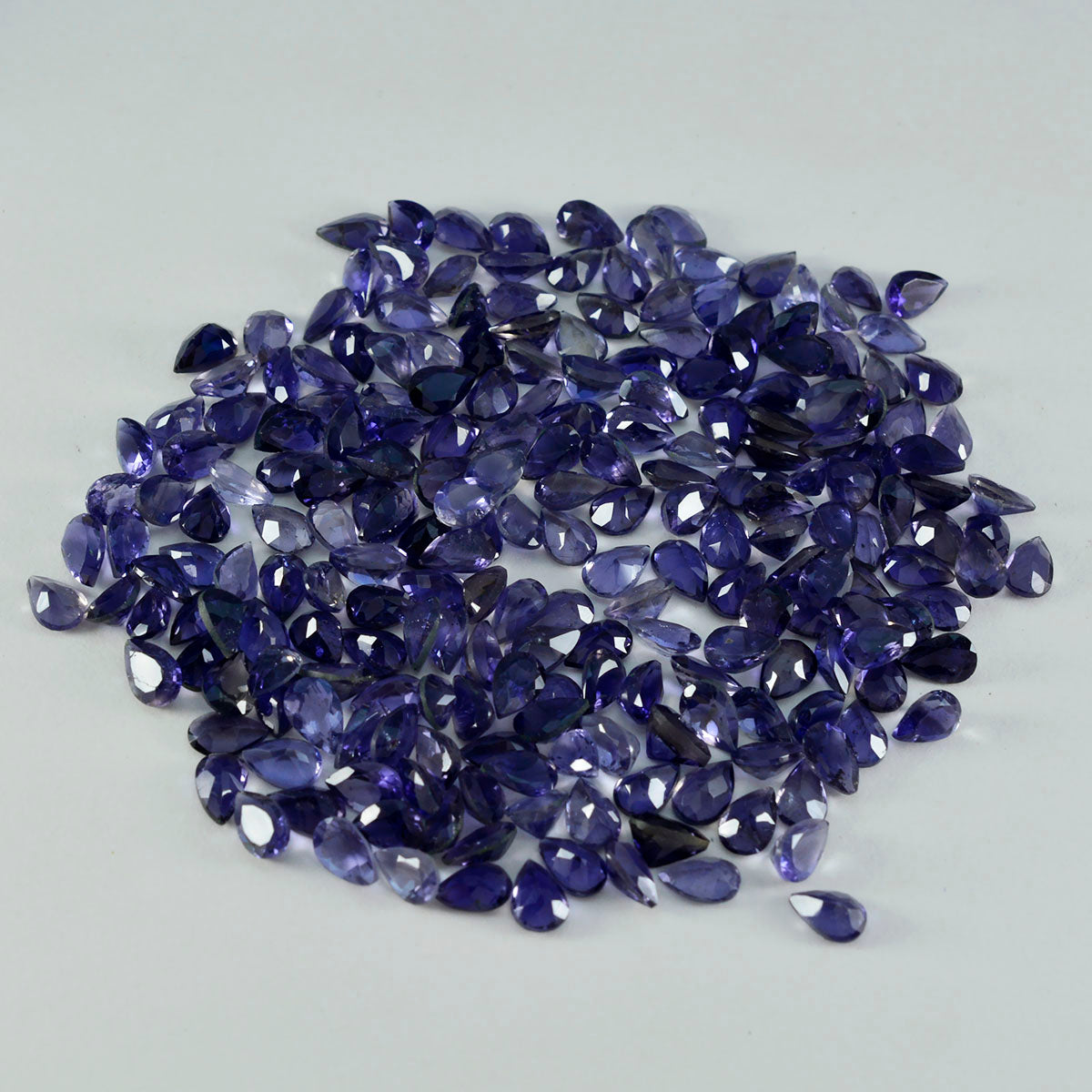Riyogems, 1 pieza, gemas de buena calidad con forma de pera de 3x5mm facetadas de iolita azul