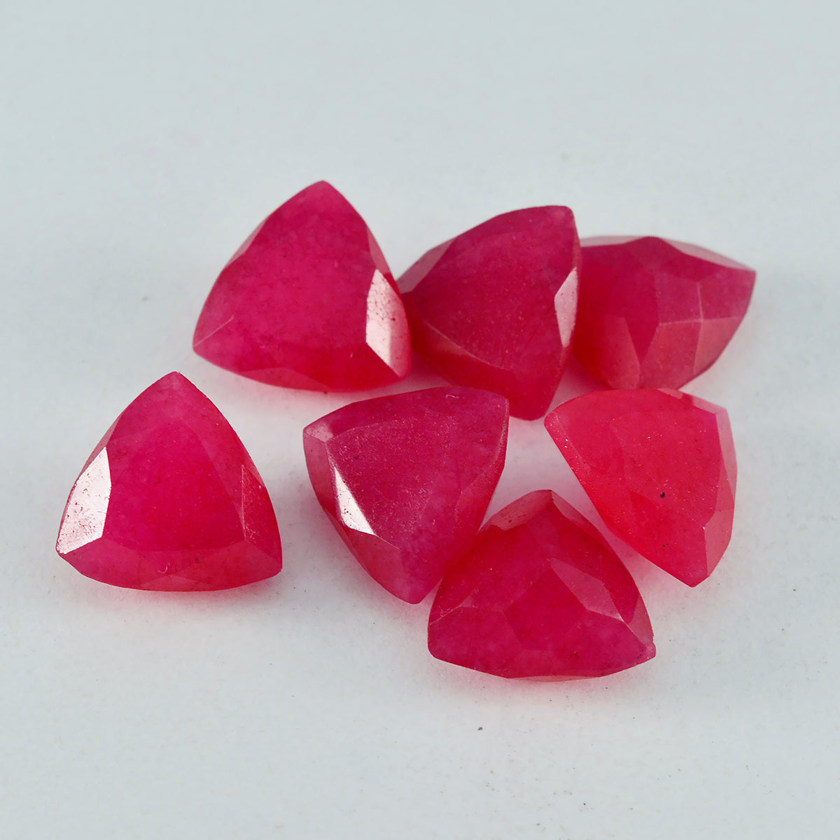 Riyogems 1PC Genuine Red Jasper Faceted 11x11 mm Trillion Shape sweet Quality Loose Gems