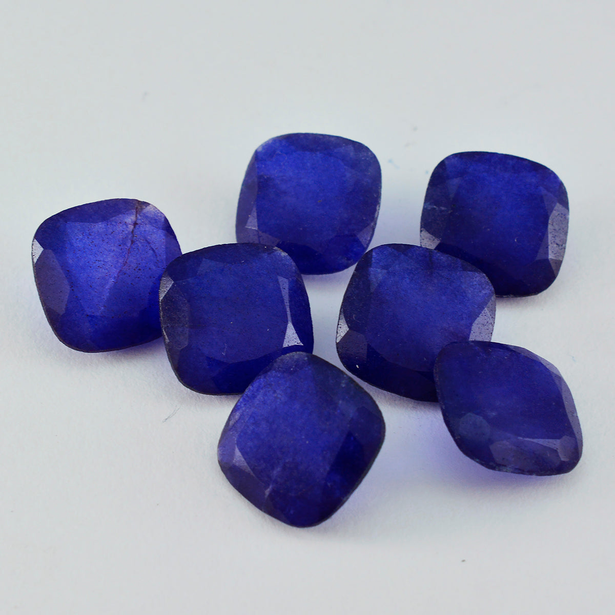 Riyogems 1 pieza de jaspe azul natural facetado de 0.394 x 0.394 in, forma de cojín A+1 piedra preciosa suelta de calidad