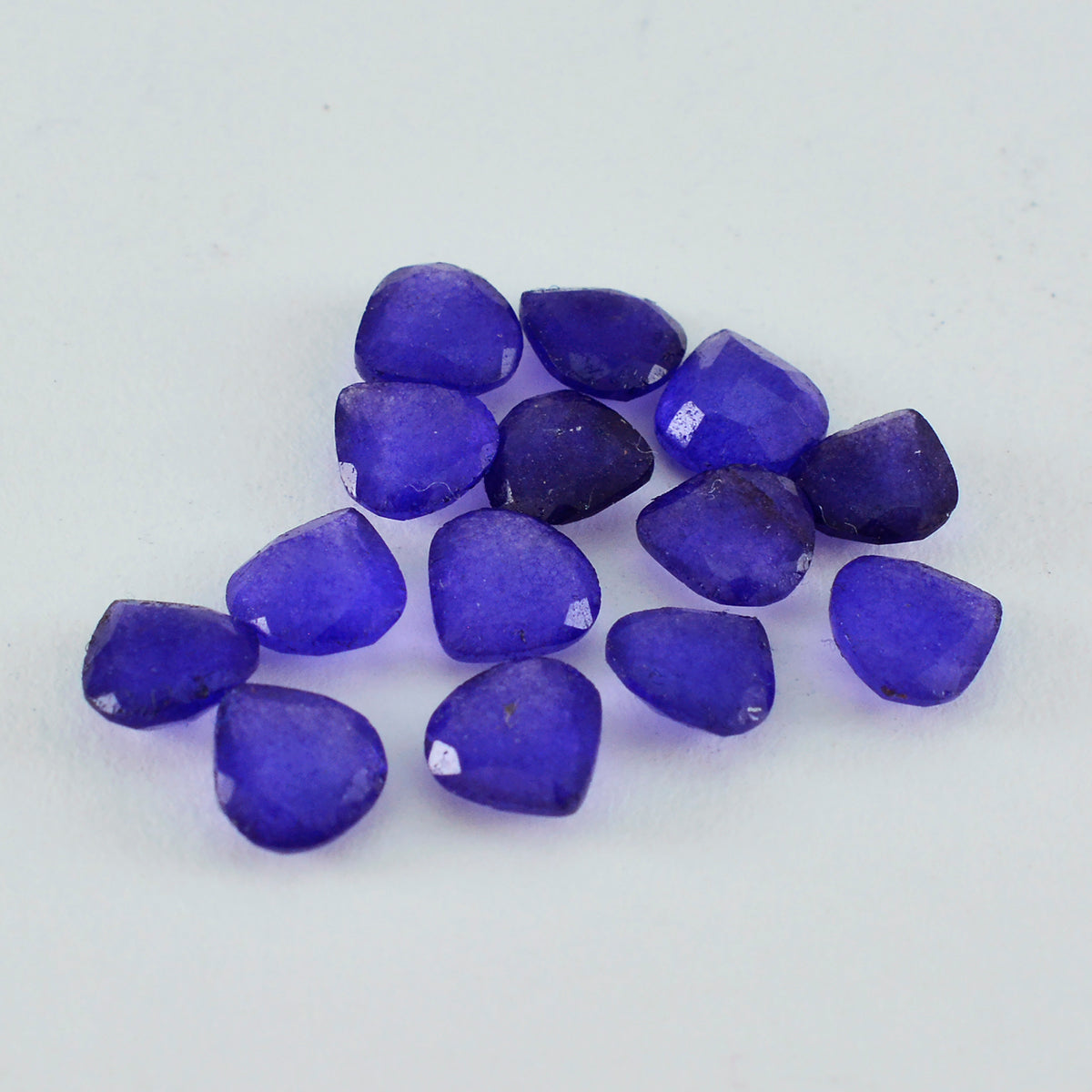 Riyogems 1PC echte blauwe jaspis gefacetteerd 7x7 mm hartvorm fantastische kwaliteit losse edelsteen