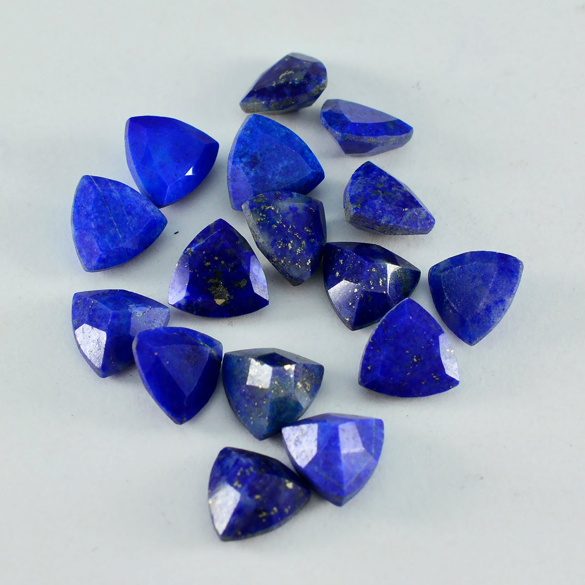 Riyogems 1PC Genuine Blue Lapis Lazuli Faceted 7x7 mm Trillion Shape beauty Quality Loose Gems